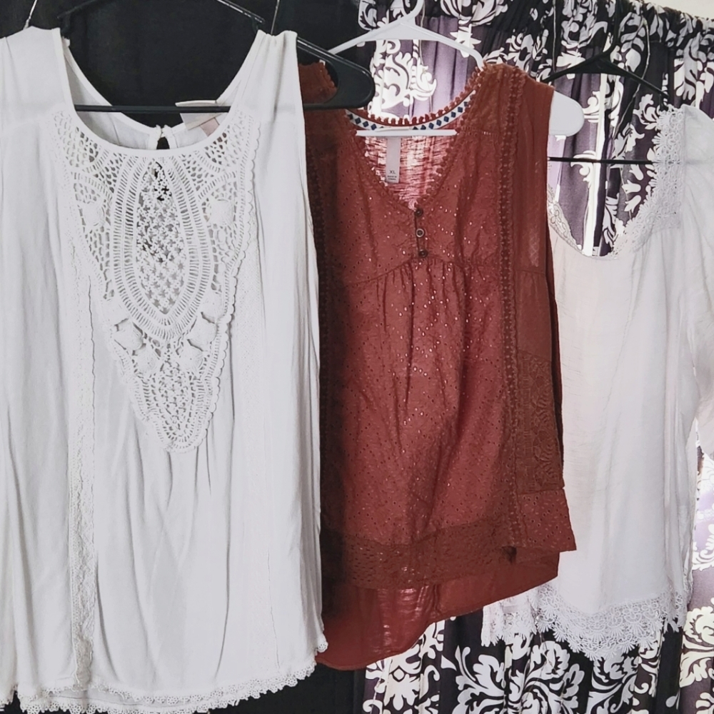 Set of 3 Tops. Knox Rose and Fundamental Things sizes XL